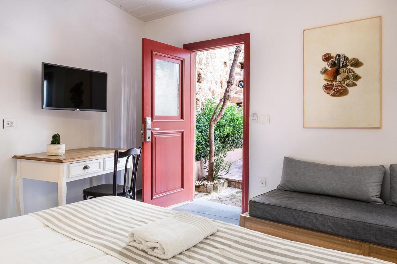 Hotel Off La Canée Extérieur photo