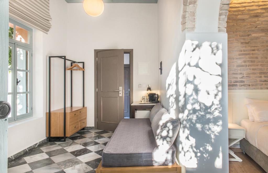 Hotel Off La Canée Extérieur photo