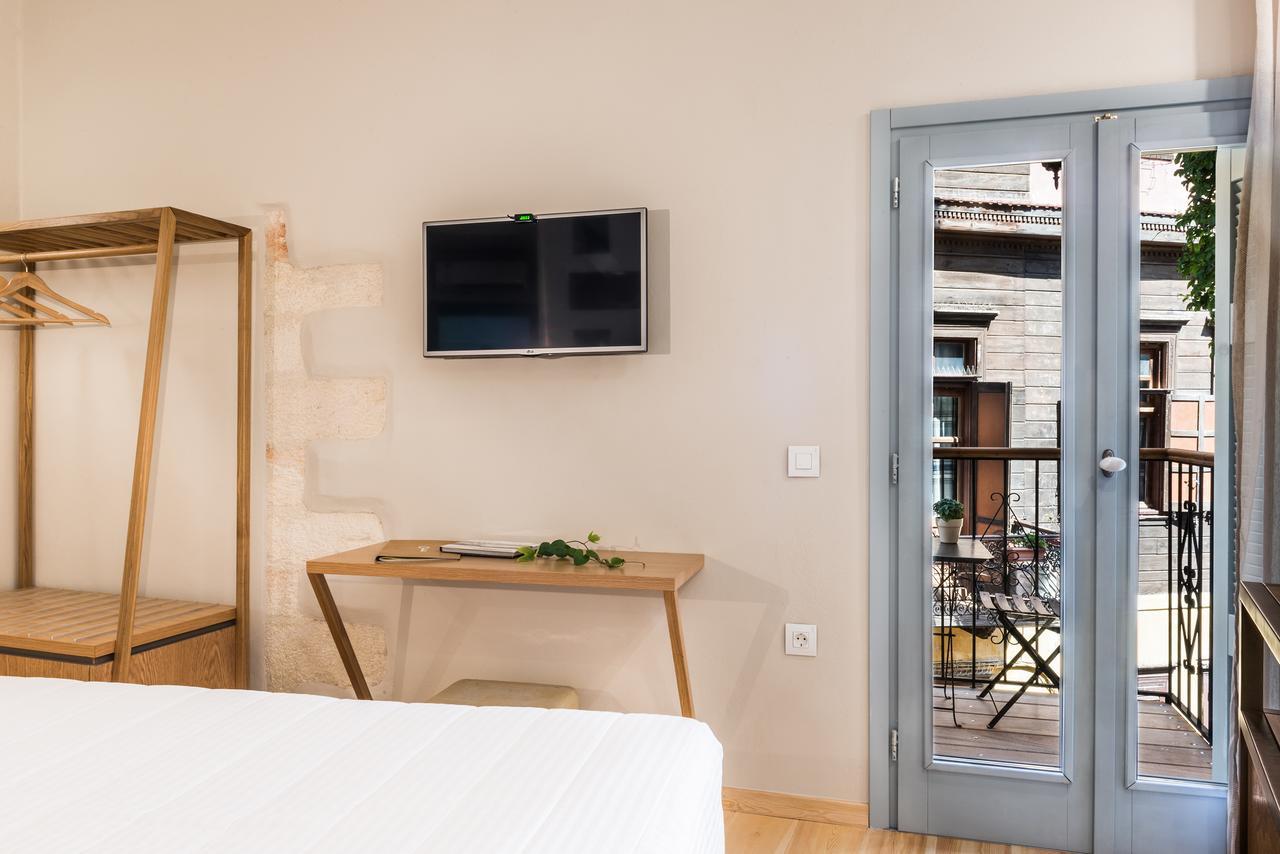 Hotel Off La Canée Extérieur photo